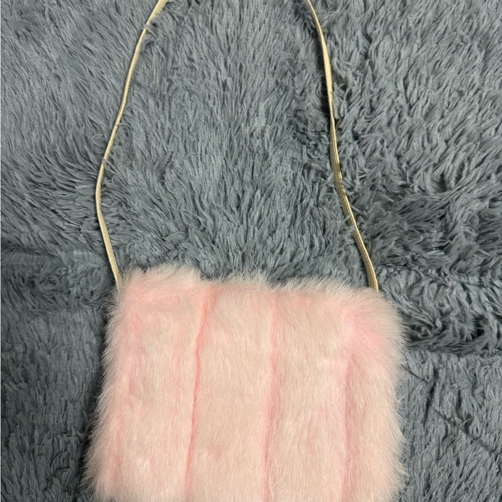 Elegant Pink faux fur hand muff